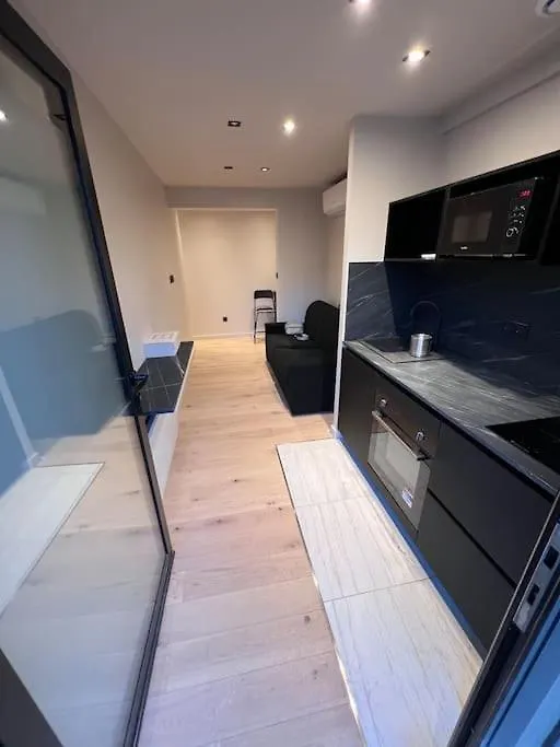 Studio Rez De Jardin Apartment Villeurbanne
